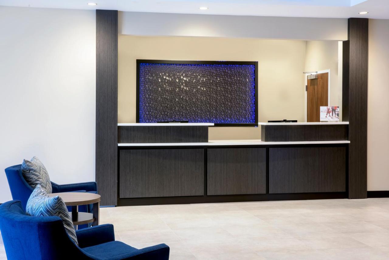 Candlewood Suites - Miami Exec Airport - Kendall By Ihg Country Walk Eksteriør billede