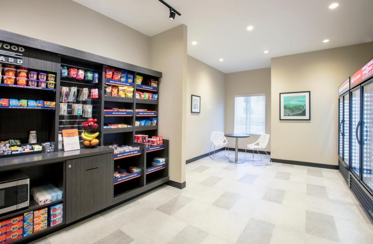 Candlewood Suites - Miami Exec Airport - Kendall By Ihg Country Walk Eksteriør billede